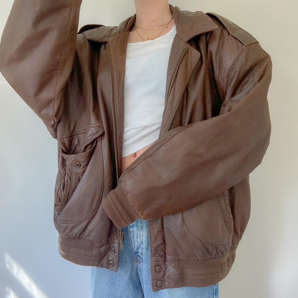 Vintage 80s/90s Chocolate Brown Collared Leather Aviator Bomber Jacket ✨